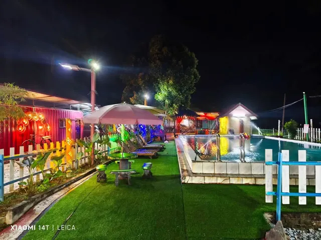 Tropical Paradise Cabins