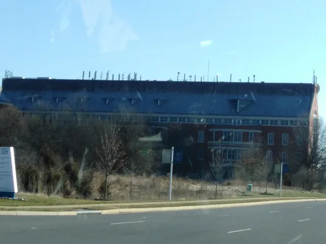The George Washington University Virginia Science and Technology Campus - Innovation Hall