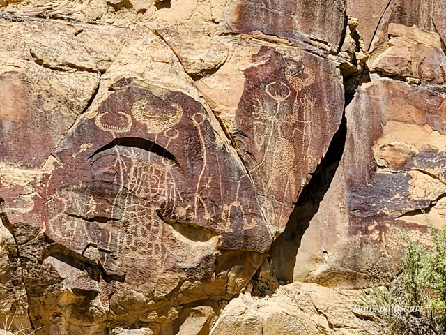 Legend Rock State Petroglyph Site