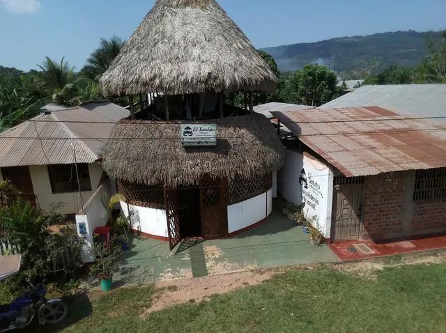 EL TAMBITO ALBERGUE FRANCO PERUANO