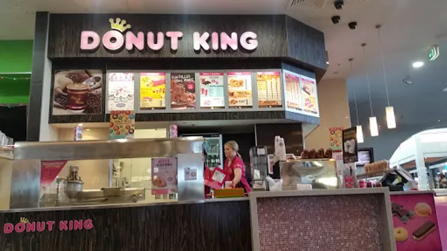 Donut King Charlestown Square 2052