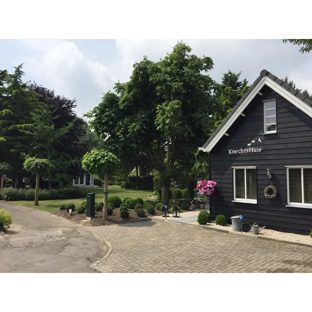 B&B "Knechtshuis"