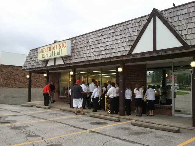 Meyer Music - Blue Springs