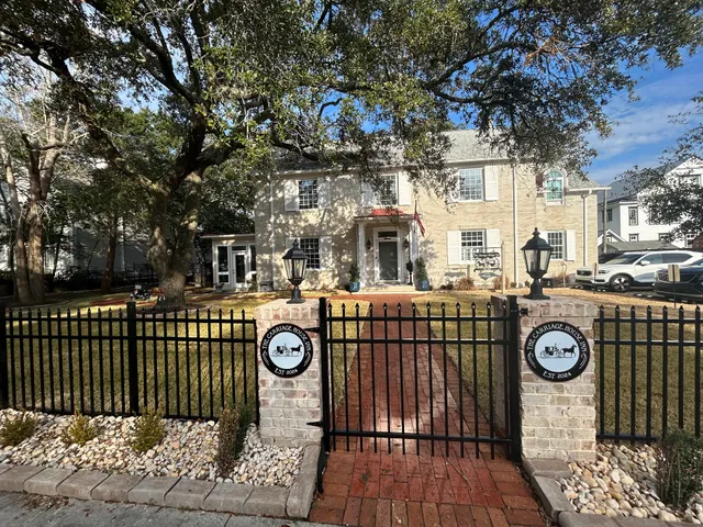 Southport Carriage House Inn