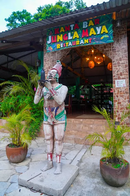 Jungla Maya Steak House Grill