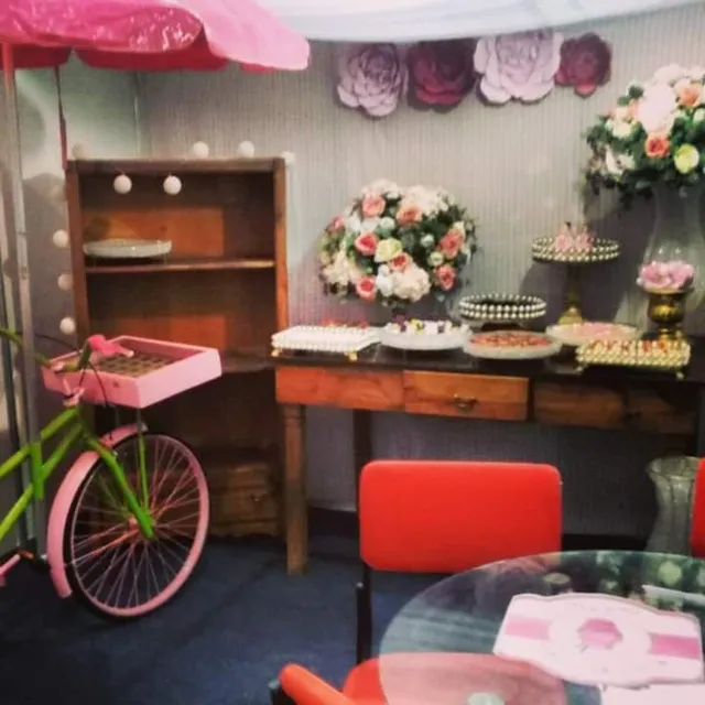 Ateliê Geysla Vieira ( Bolos, doces e Cestas de Cafe).