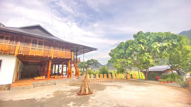 Homestay Cô gái Thái (Noọng Sao2)