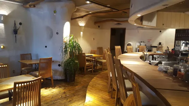 Turkish & Mediterranean Cuisine ZEYTIN