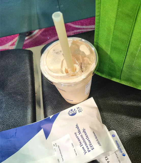 ZUS Coffee - Domestic Departure Gate A Terminal 1 KLIA