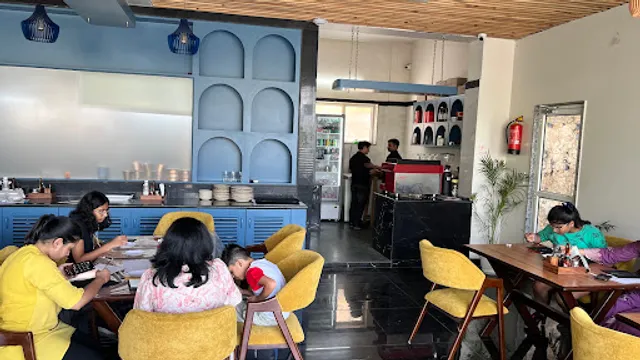 Cafesa - Pure Veg. Multi Cuisine Cafe and Restaurant