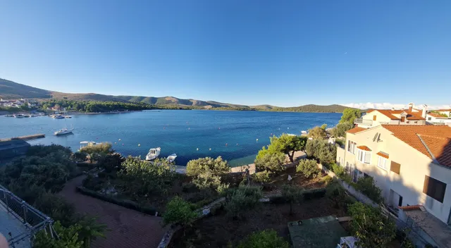 Apartments Pralija Mile