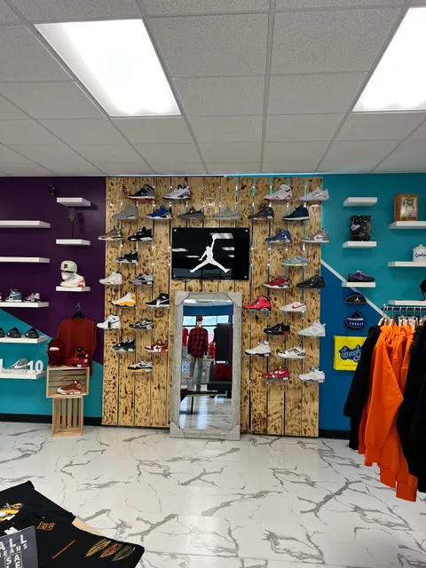 Royalty Kicks and Crowns