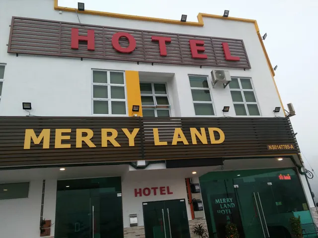 Merryland Hotel