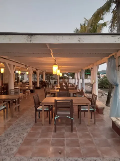 Captain's Quarter Cuban Style