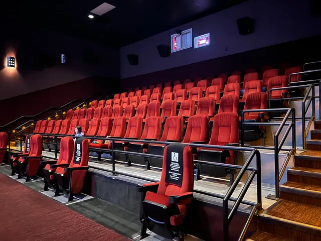 AMC CLASSIC Mill Plain 8