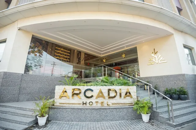 ARCADIA HOTEL VARANASI