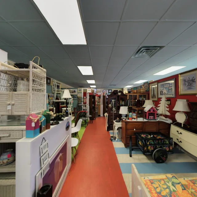 Pink Flamingo Consignment