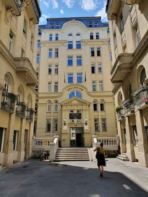 Pop Up Hostels Budapest - Downtown