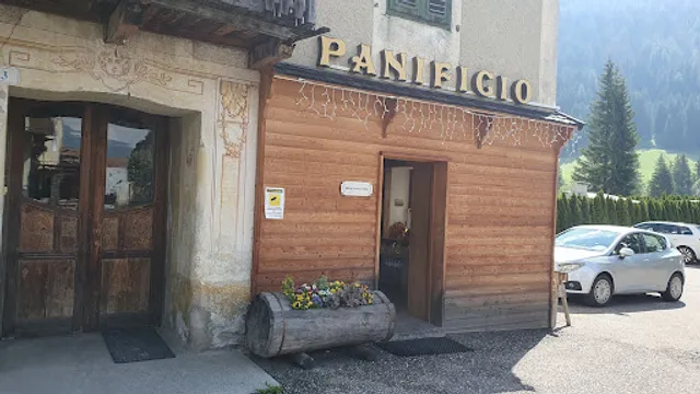 Bakery Bernard Bernard Di Mattia & C.S.A.S.