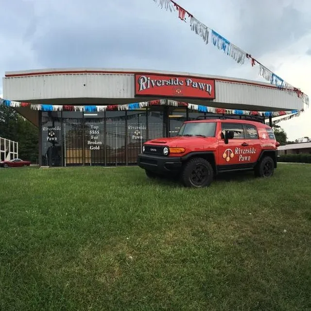 Riverside Pawn