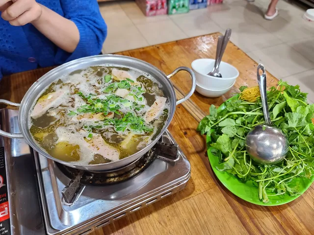 Beef Hotpot Ba Toa - Old Restaurant