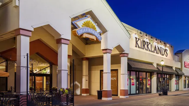 Oglethorpe Mall