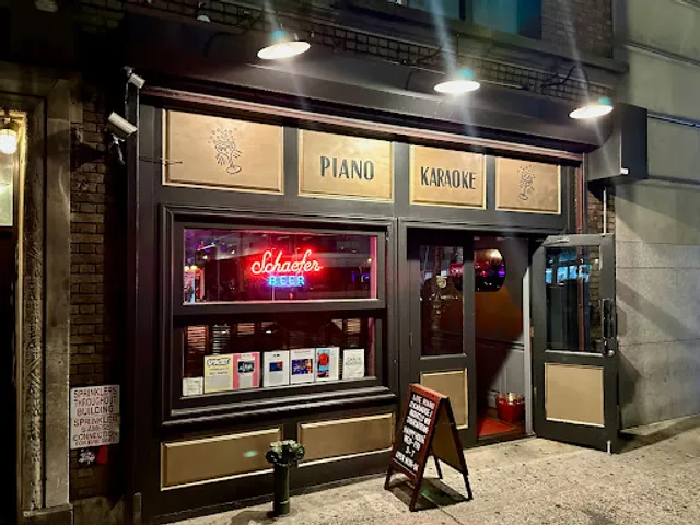 Sid Gold's Request Room