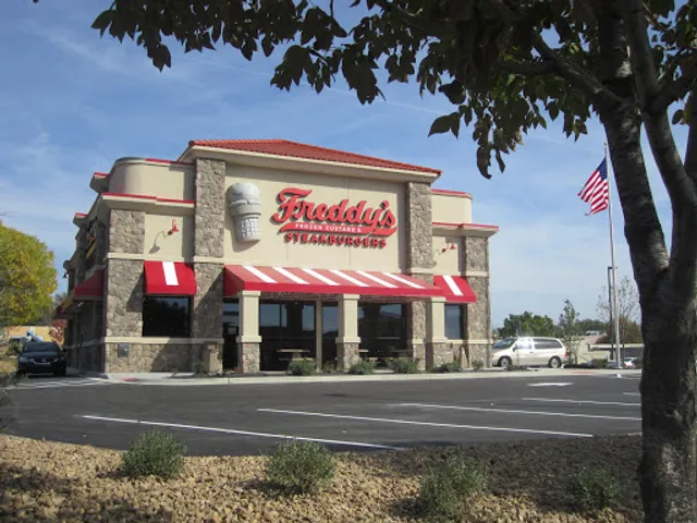 Freddy's Frozen Custard & Steakburgers