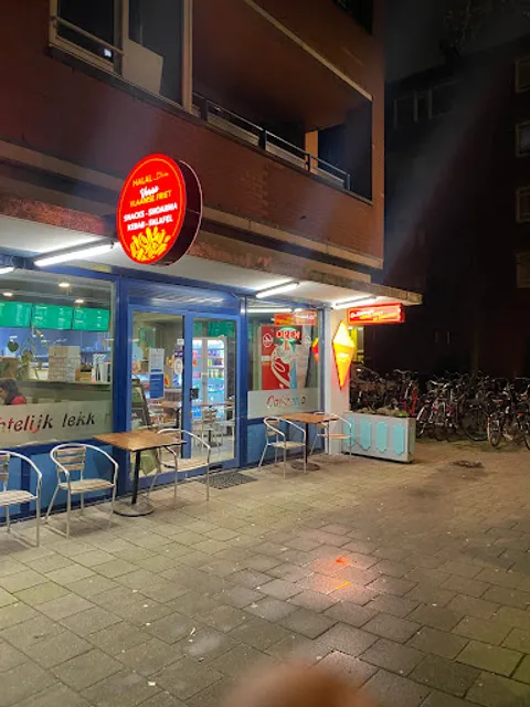 Tiba Cafetaria and street food