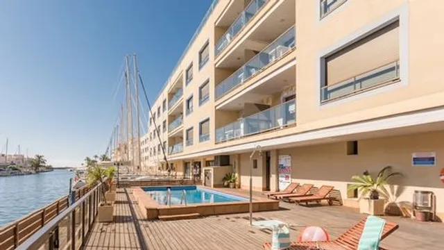 Residència de Vacances Pierre d'Empúriabrava Marina