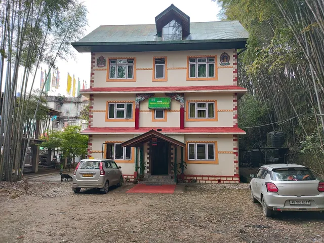 VSTM Bamboo Grove Retreat