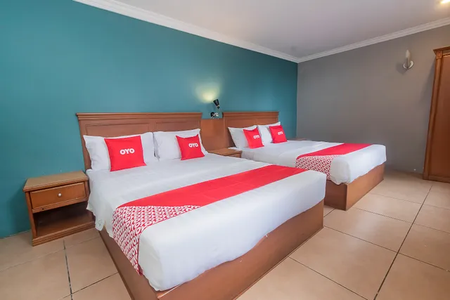 OYO 90129 River Park Hotel