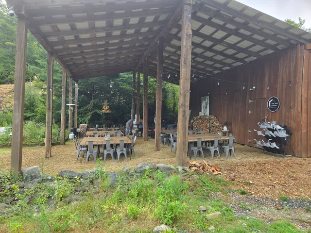 WILDHAVEN Farm & Forest Retreat (Private by resv-only)