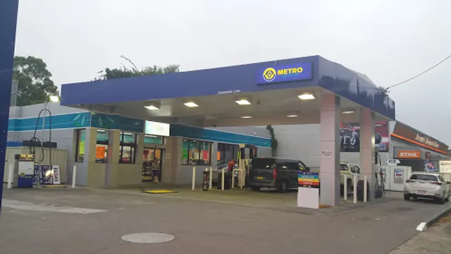 Metro Islington - Kebab and Burger