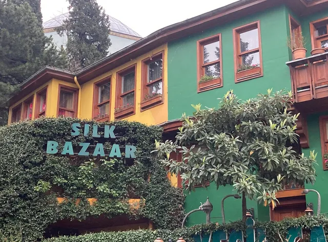 LENA CENTRAL FLATS 莉娜中央公寓