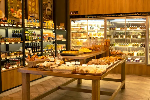 LA ONE Bakery 烘焙坊 - 博愛店