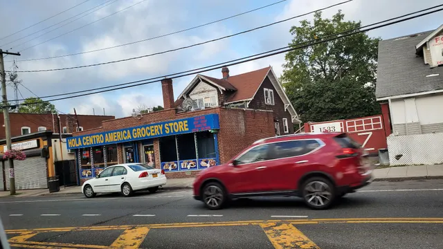 Hola Centro America Grocery store