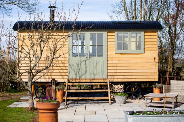Luxury Shepherd's Hut