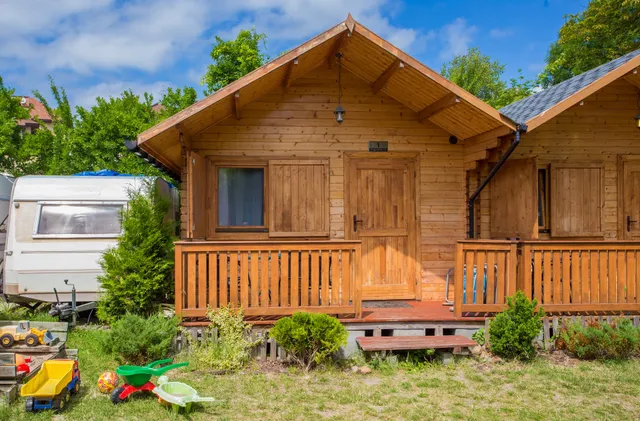 Noclegi i domki Laguna