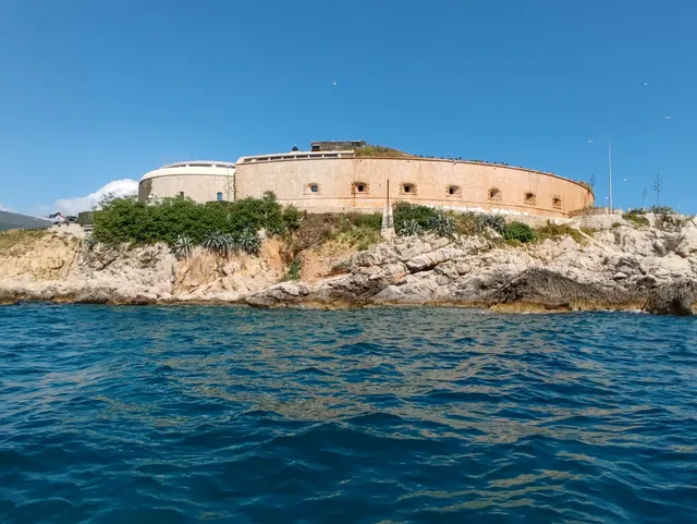 Mamula fortress (Fortín De Lastavica)