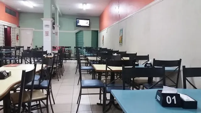 Frango Frito & Pizzaria