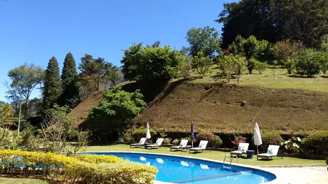 Chácara Aracê Bed & Breakfast