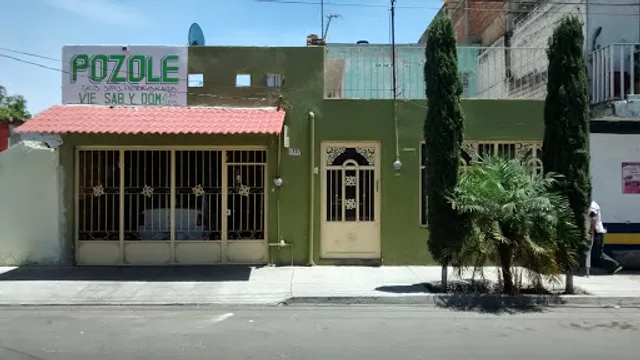 Cenaduria Pochole Chingón