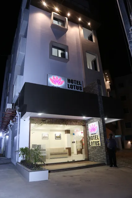 HOTEL LOTUS