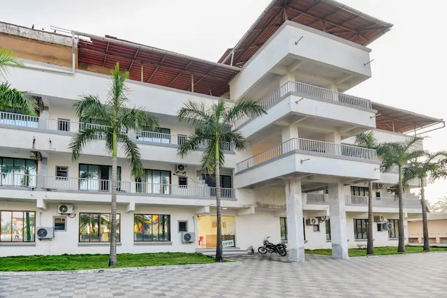 Flagship 75303 Rajodi Beach Resort