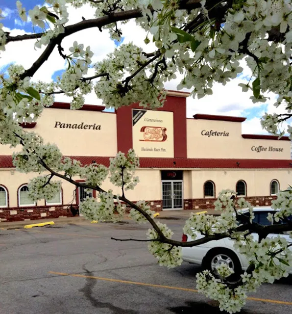 Pancho Anaya Bakery (East Tulsa)