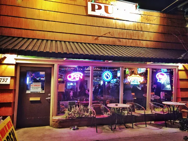 Gladstone Street Pub (The Stone)