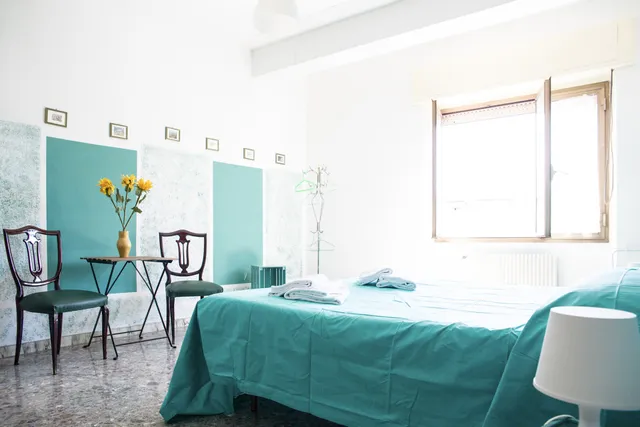 Next Stop Roma Laparelli