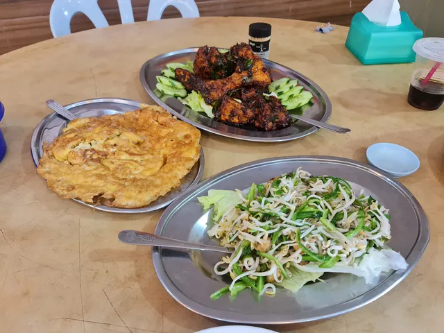 Howin Seafood Restaurant