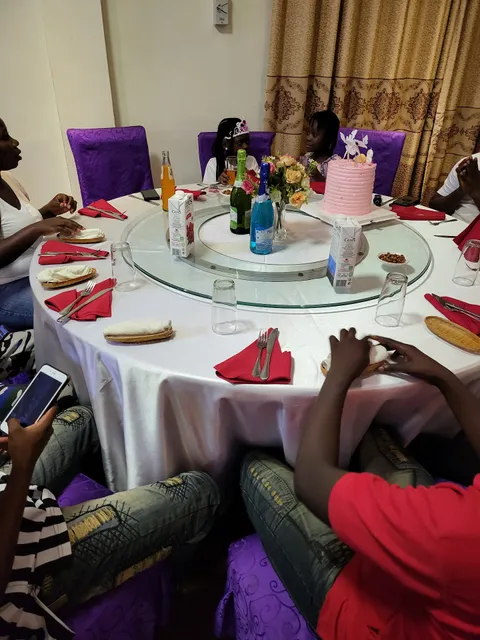 TSING TAO 青岛饭店 CHIINESE RESTAURANT